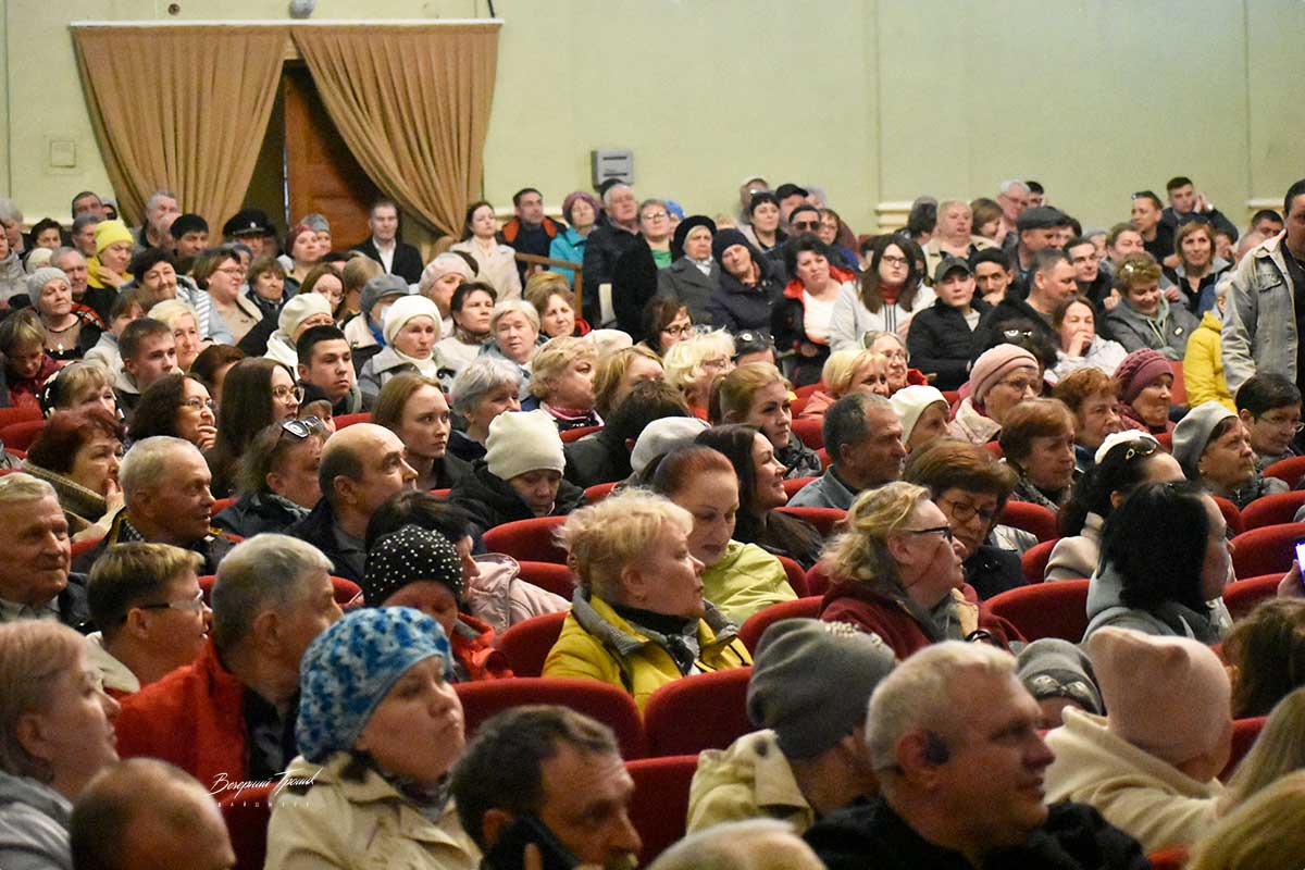10 апреля глава города встретился с жителями поселка Энергетиков