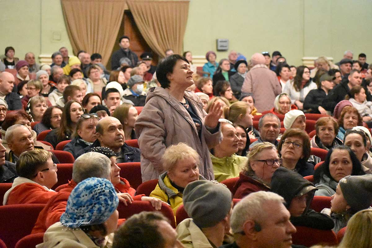 10 апреля глава города встретился с жителями поселка Энергетиков
