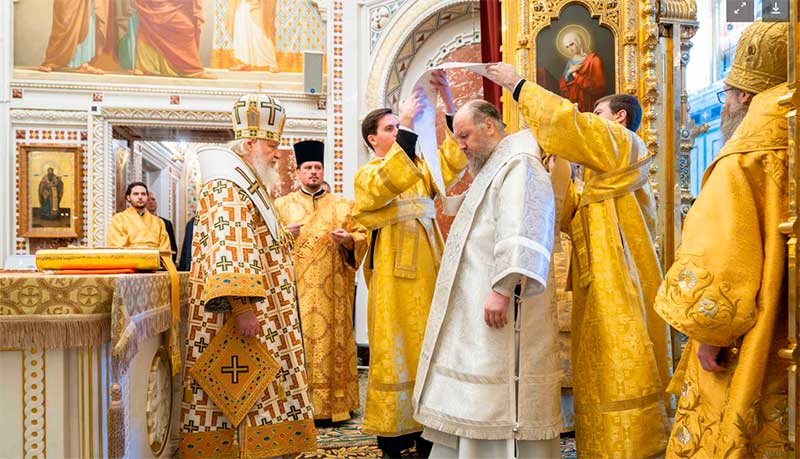 В Москве архимандрит Павел был рукоположен во епископа Троицкой епархии