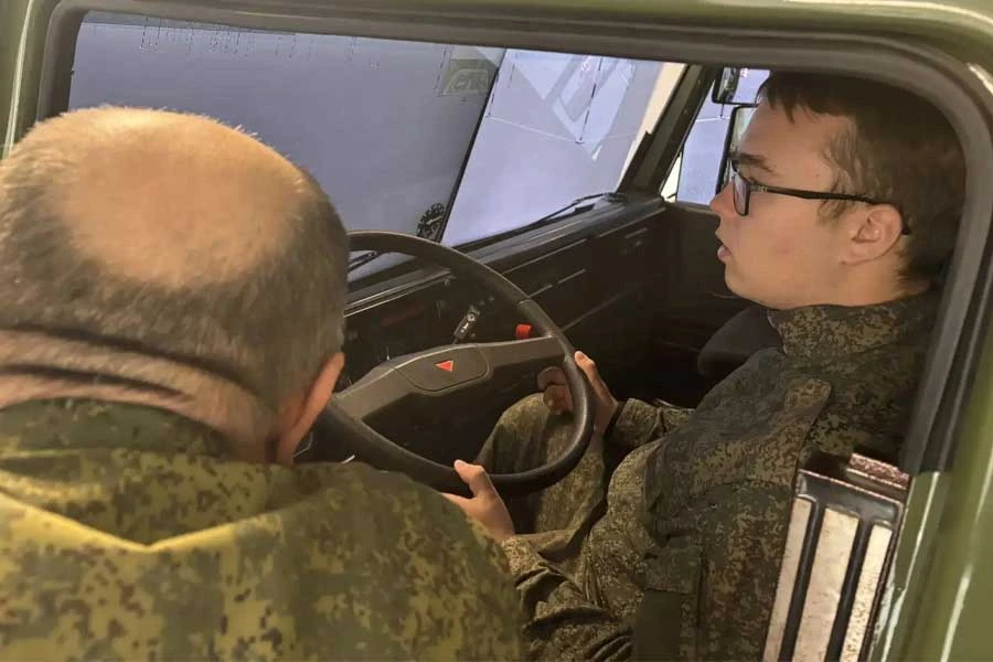 Гимназисты в Авангарде
